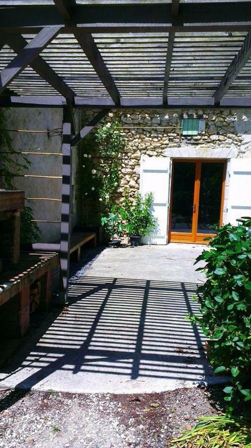 Au Garcin Bed & Breakfast La Romieu Exterior photo