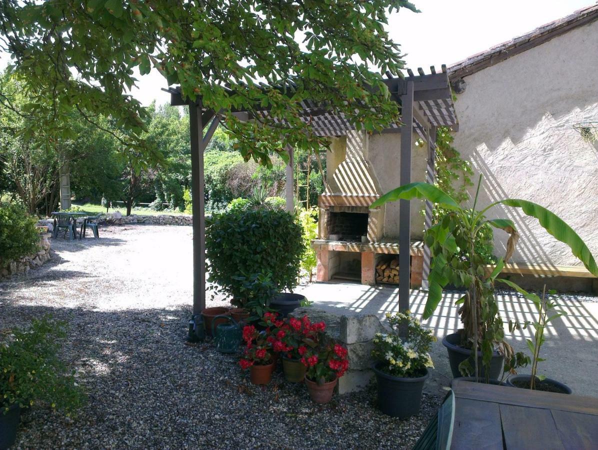 Au Garcin Bed & Breakfast La Romieu Exterior photo