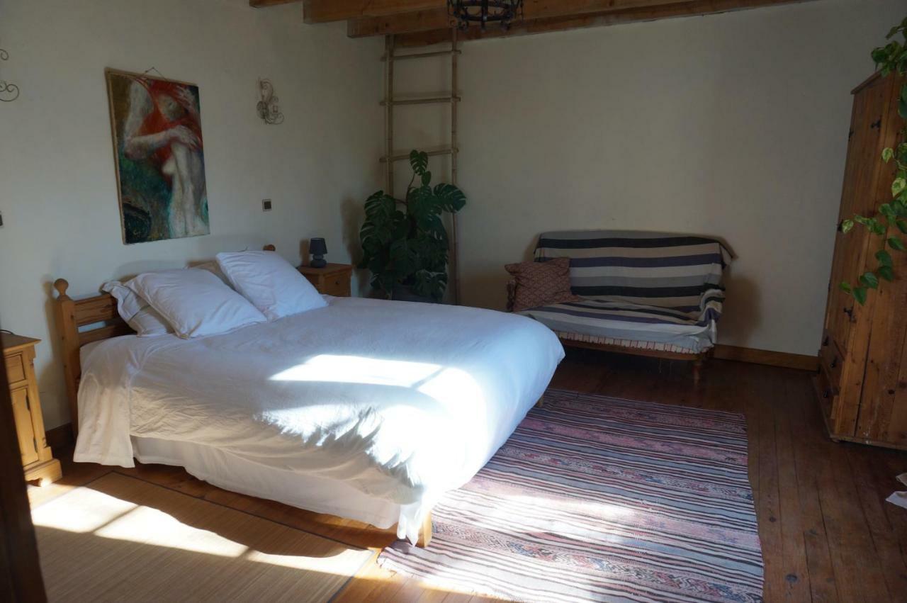 Au Garcin Bed & Breakfast La Romieu Exterior photo
