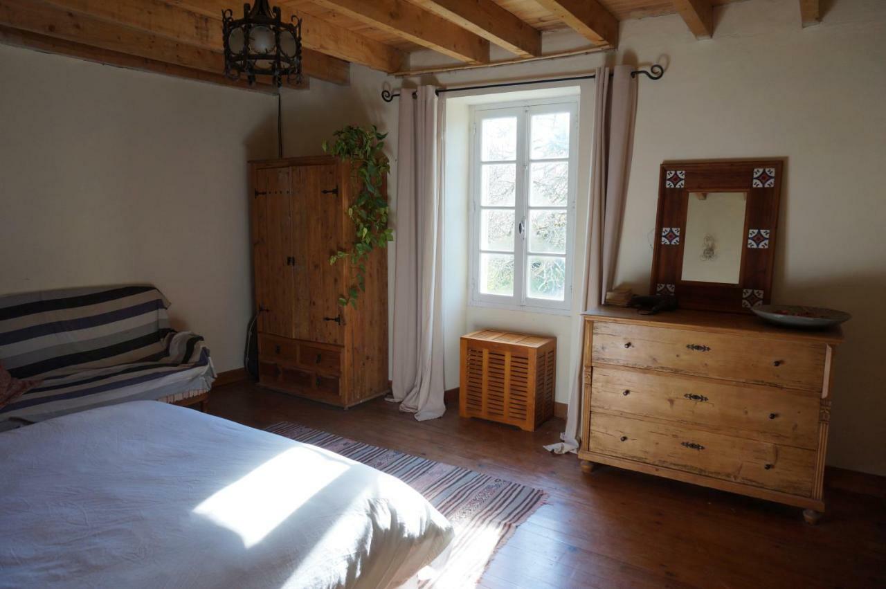 Au Garcin Bed & Breakfast La Romieu Exterior photo