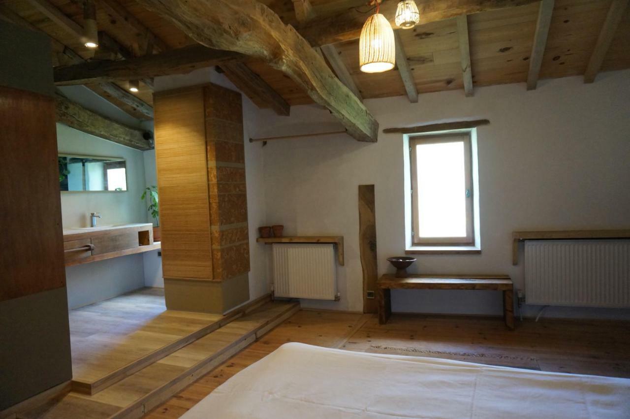 Au Garcin Bed & Breakfast La Romieu Exterior photo