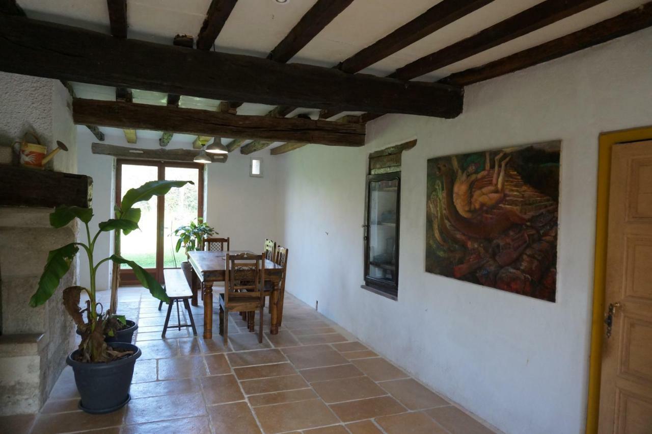 Au Garcin Bed & Breakfast La Romieu Exterior photo
